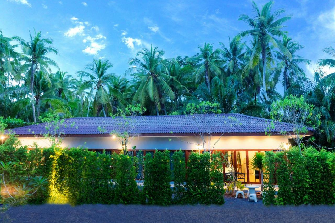 Amantra Homestay & Village Surat Thani Exterior foto